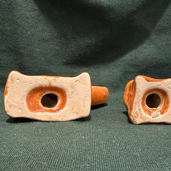 Vintage Spinning Wheel and Stool Salt and Pepper Shaker - Picture 5 of 5